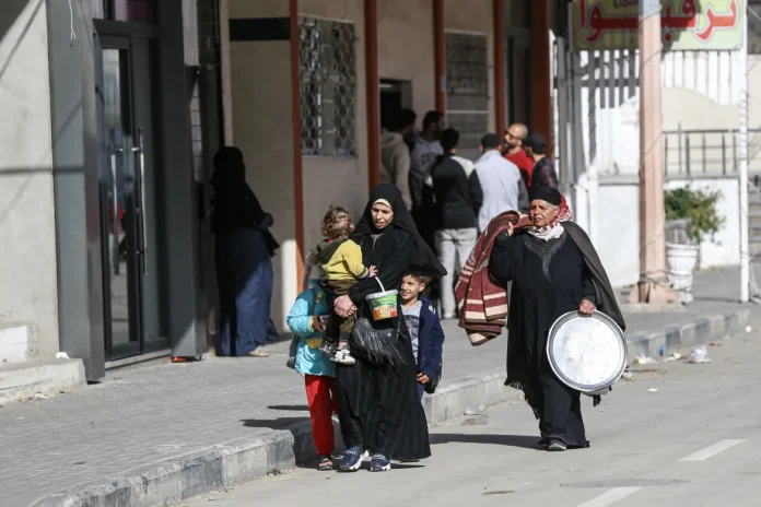 20,000 Palestinians Flee Northern Gaza as Israeli Military Operation Escalates.